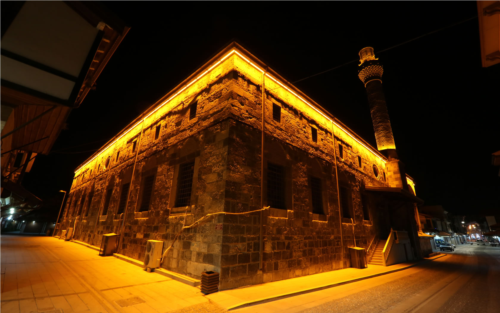 Kapu Camii